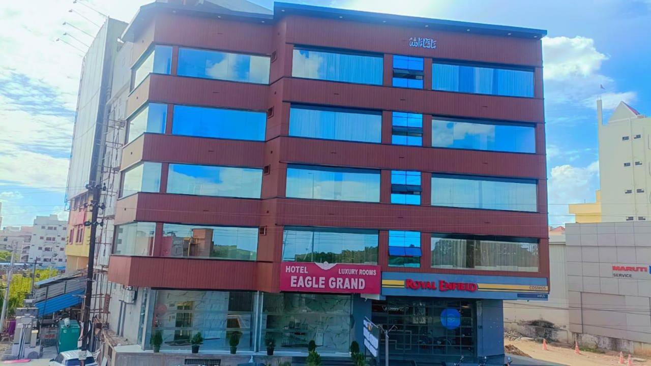 Hotel Eagle Grand Hyderabad Airport Zone Shamshabad Exterior foto